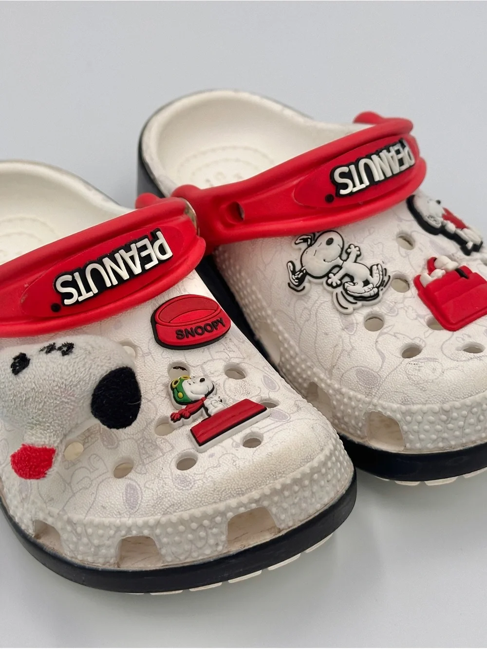 Toddler 8 White and Red Snoopy CROCS